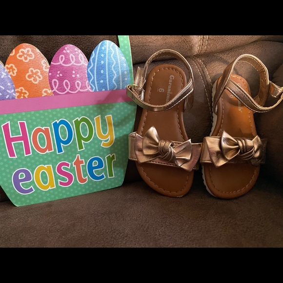 Kids - Picture 4 of 4